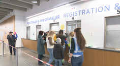 Ukrajincom je v Bratislave k dispozícii veľkokapacitné centrum. Pozreli sme sa, ako funguje