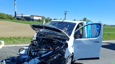 FOTO: Tragická nehoda v Michalovciach. Auto po riskantnom manévri prešlo do protismeru, vodič neprežil čelný náraz