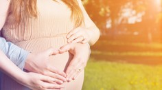 Pokúšate sa otehotnieť? Zverejnili, koľko pohlavných stykov je ideálnych na počatie