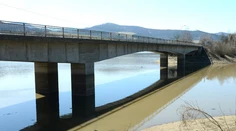 Chodci a cyklisti už cez most na Ružíne neprejdú