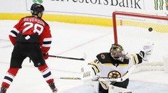 Halák vychytal 42 striel, Boston aj tak prehral