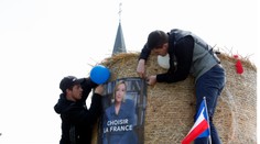 Vo Francúzsku sa začalo moratórium pred druhým kolom prezidentských volieb