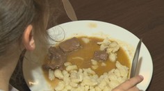 Školáci v Štiavnických Baniach skúšajú novinku. V jedálni im varia jedlo z diviny