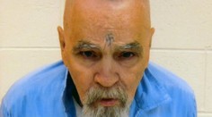 Zomrela členka vražedného kultu, ktorý viedol Charles Manson