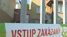 Najskôr strieľal. Keď netrafil, dobil ju tyčou. Košická polícia pátra po mužovi, ktorý brutálne napadol sestru