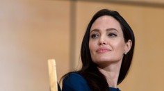 Z chodiacej mŕtvoly opäť krásna žena. Angeline pomohla záhadná procedúra