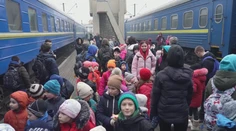 Dieťa, ktoré príde na Slovensko bez sprievodu, musí ísť do opatery. Rodina či známi sa k nemu dostávajú zložito