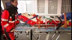 Študentka sa obarila v školskej jedálni: Horúci guláš sa jej vylial rovno na hlavu