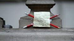 Francúzska polícia dostala troch teroristov, na úteku je ešte žena