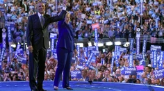 Clintonová je v tomto nebezpečnom svete zárukou bezpečnosti, vyhlásil Obama