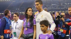 Ronaldovi sa len nedávno narodili dvojičky. Už je jasné, kedy sa opäť stane otcom