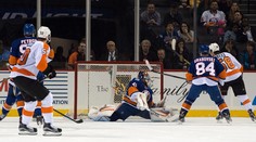 NHL: Halák v príprave víťazne, Sekera a Marinčin asistovali