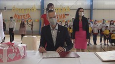 Otvorili prvú hybridnú digitálnu učebňu, z Mateja Tótha sa stal učiteľ telesnej