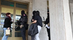 Žena, u ktorej našli novorodenca v práčke, ostáva na slobode. Na súde tvrdila, že nevedela o svojom tehotenstve