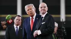 Trump ovplyvnil MS, tak nás v USA dobehla karma. Je na smiech a nezaslúži si žiadnu cenu, nielen tú za mier (rozhovor)