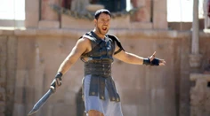 Si to ty, Maximus? Hviezda Gladiátora sa zmenila na nepoznanie