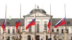 Začala sa bitka o Prezidentský palác. Tu sú pikošky o kandidátoch
