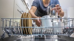 Umývačka neumýva tak, ako má? Väčšina ľudí zabúda na dôležitú vec