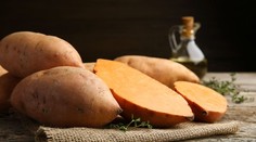 Prekvapivé účinky časti zeleniny, ktorú mnohí vyhadzujú. Skloňuje sa jej pomoc v boji proti rakovine