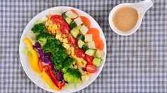 Týchto desať potravín schladí vaše telo počas horúcich dní