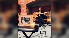 Speváčka oživila odkaz Karla Kryla: Piesne, ktoré pripomínajú význam demokracie