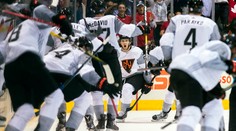 Tím mladíkov Severnej Ameriky porazil Švédov, hrdinom MacKinnon