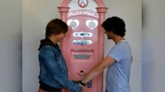 Namiesto kňaza vás zosobáši hovoriaci automat. To však nie je všetko