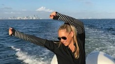 Nemohla rodiť len pred mesiacom. Anna Kurnikovová postavou vyráža dych