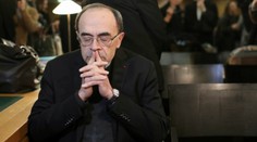 Vplyvný katolícky kardinál dostal šesť mesiacov za krytie pedofilného kňaza