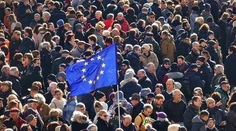 Strašiaky v podobe vojny, migrácie či pandémie. Viac ako polovica EÚ si myslí, že sme na krízy pripravení lepšie