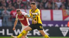 Trápenie a oči pre plač, nováčik Bundesligy vyškolil Gladbach. Kolín prekvapil Dortmund, Duda v základe