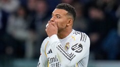 VIDEO: Toto sa len tak nevidí, Mbappé a spol. iba civeli. Real vybuchol, outsider si z neho robil dobrý deň