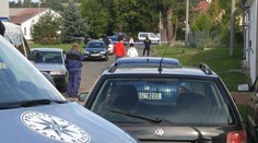 Otrasný nález v Česku. Za plotom miestnej škôlky našli mŕtvolu muža