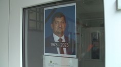 Jeho starostovanie bolo poznačené kontroverziou aj škandálmi, ale ľudia mali Atilu Géňu radi