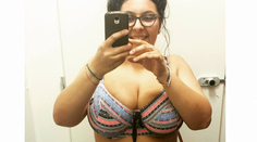 Povedali, že je príliš veľká na bikiny. Jej reakcia sa stala hitom