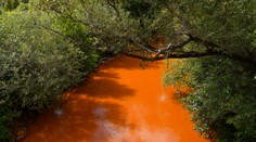Tri roky znečisťovania rieky Slaná a vinník žiadny. Polícia zastavila trestné stíhanie
