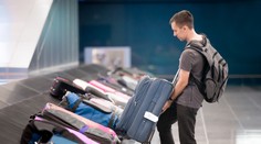 Budú jednotné pravidlá pre batožinu v lietadle? Uvažuje sa aj o cenách za podpalubnú