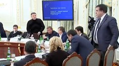 Ukrajinský minister vnútra hodil po gruzínskom exprezidentovi pohár s vodou