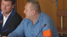 Muž chcel zastreliť expriateľku. Pred výstrelom jej povedal, že ju to nebude bolieť