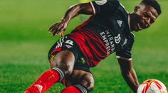 Hráčom Liverpoolu je už päť rokov, ale šancu v Premier League stále nedostal. Vystriedal už mnoho klubov
