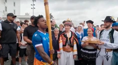 Ochutnal halušky a zasekol sa vo výťahu. Svetoznámy streamer IShowSpeed vyvolal v Bratislave ošiaľ