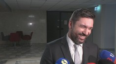 Vláda má pre vysoký dlh požiadať parlament o dôveru. Ministra Takáča táto otázka poriadne rozosmiala