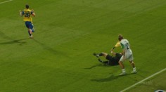 VIDEO: Skaličan zvalcoval rozhodcu, Michalovce zase Skalicu. Taylor-Hart pre Zemplín opäť kľúčový