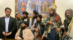 Taliban ohlásil víťazstvo z prezidentského paláca v Kábule