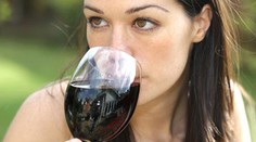 Neuhádnete, ktorý národ vypije najviac červeného vína