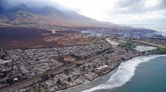 Požiare na Havaji si vyžiadali už vyše 100 obetí. Zúfalí miestni čakajú na pomoc vlády