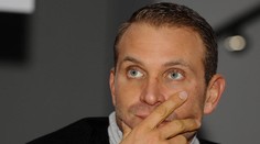 Herci vyzývajú vládu na odsúdenie postupu Ruska na Kryme