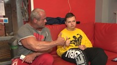 V chorom chlapcovi videl potenciál a dal mu nádej, ich pokrok "odmenili" odobratím dôchodku