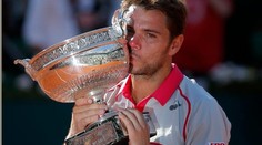 Wawrinka na Roland Garros ohúril aj kockovanými šortkami
