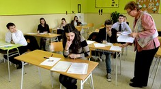 Vyše 40-tisíc maturantov bude od utorka písať slohy